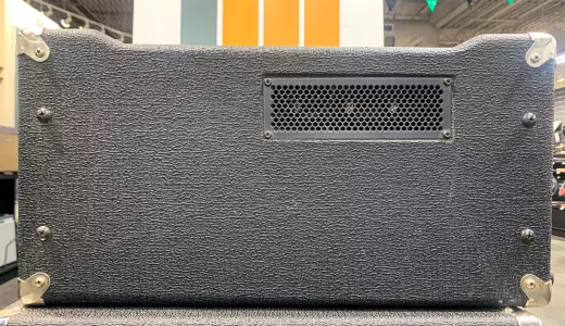 Store Special Product - Traynor - 200 Watt All-Tube Bass Head